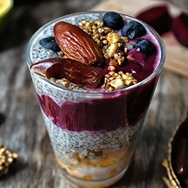Smoothie Bowl Kurma Smoothie Bowl Kurma